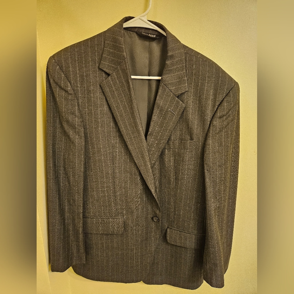 Jos. A. Bank grey striped sports coat size 42s